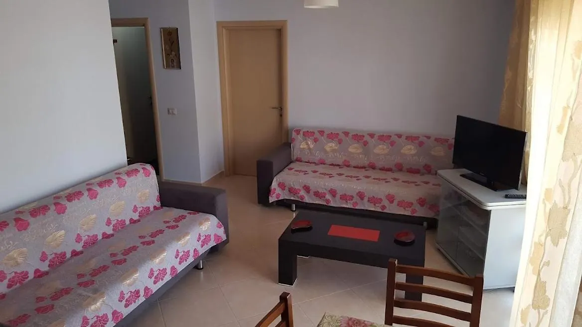 Sarrande, Big One Bedroom Apartment At The Center Sarandë